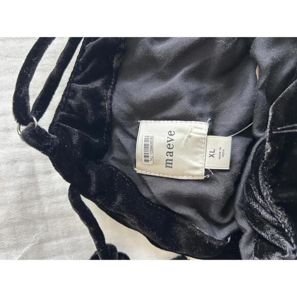 Maeve - Chic Black Velvet Ruffle Dress with Embellishments, size XL - Picture 9 of 11